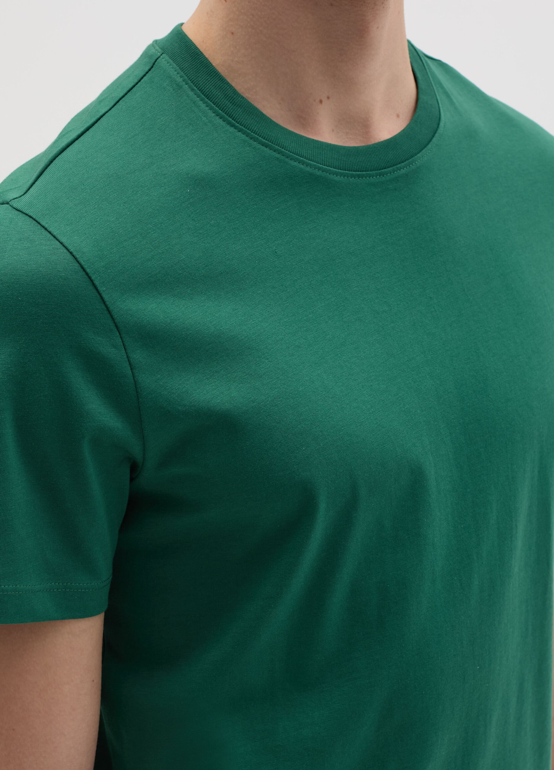 Organic cotton T-shirt with round neck
