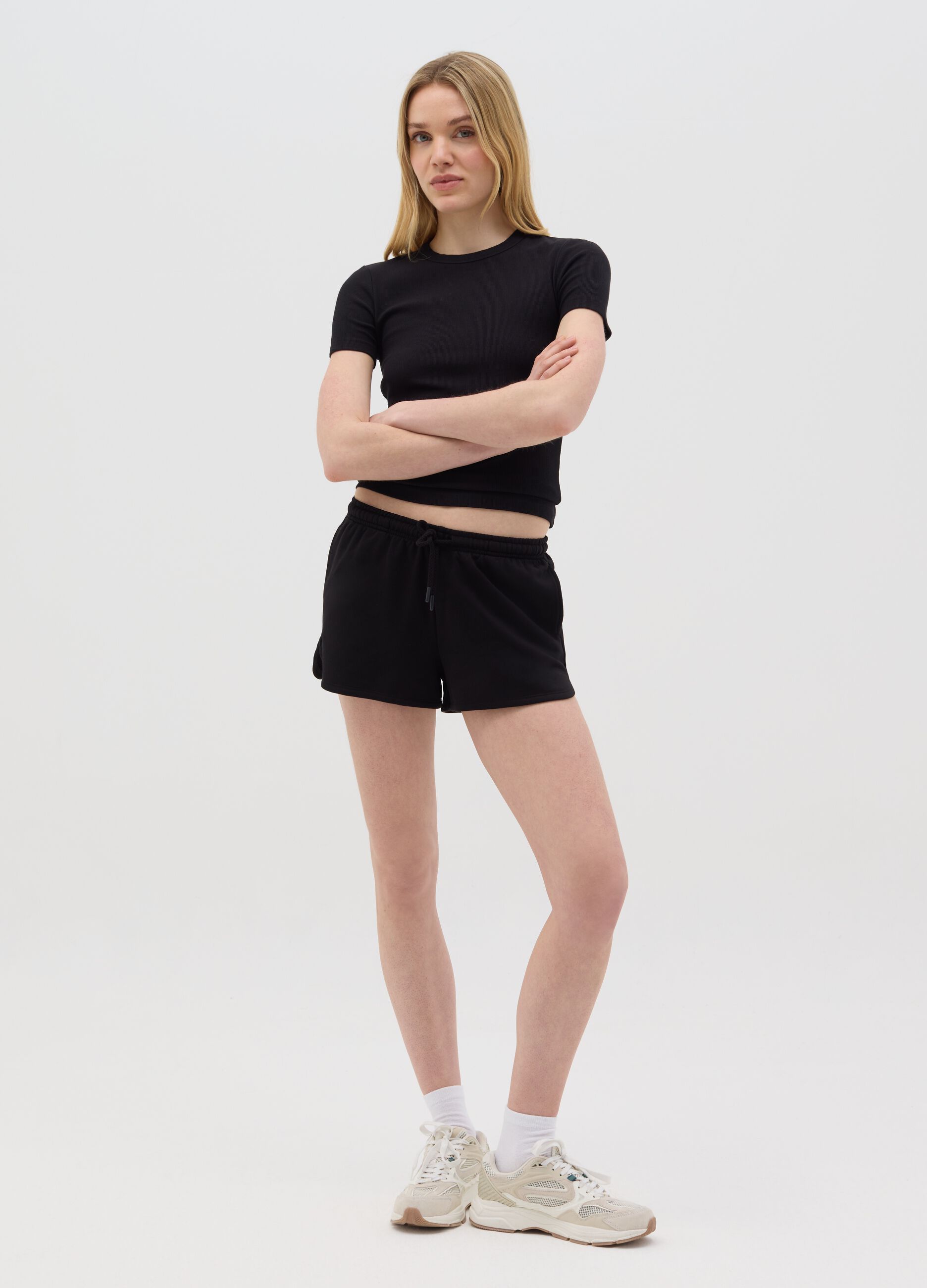 Black French terry shorts with drawstring