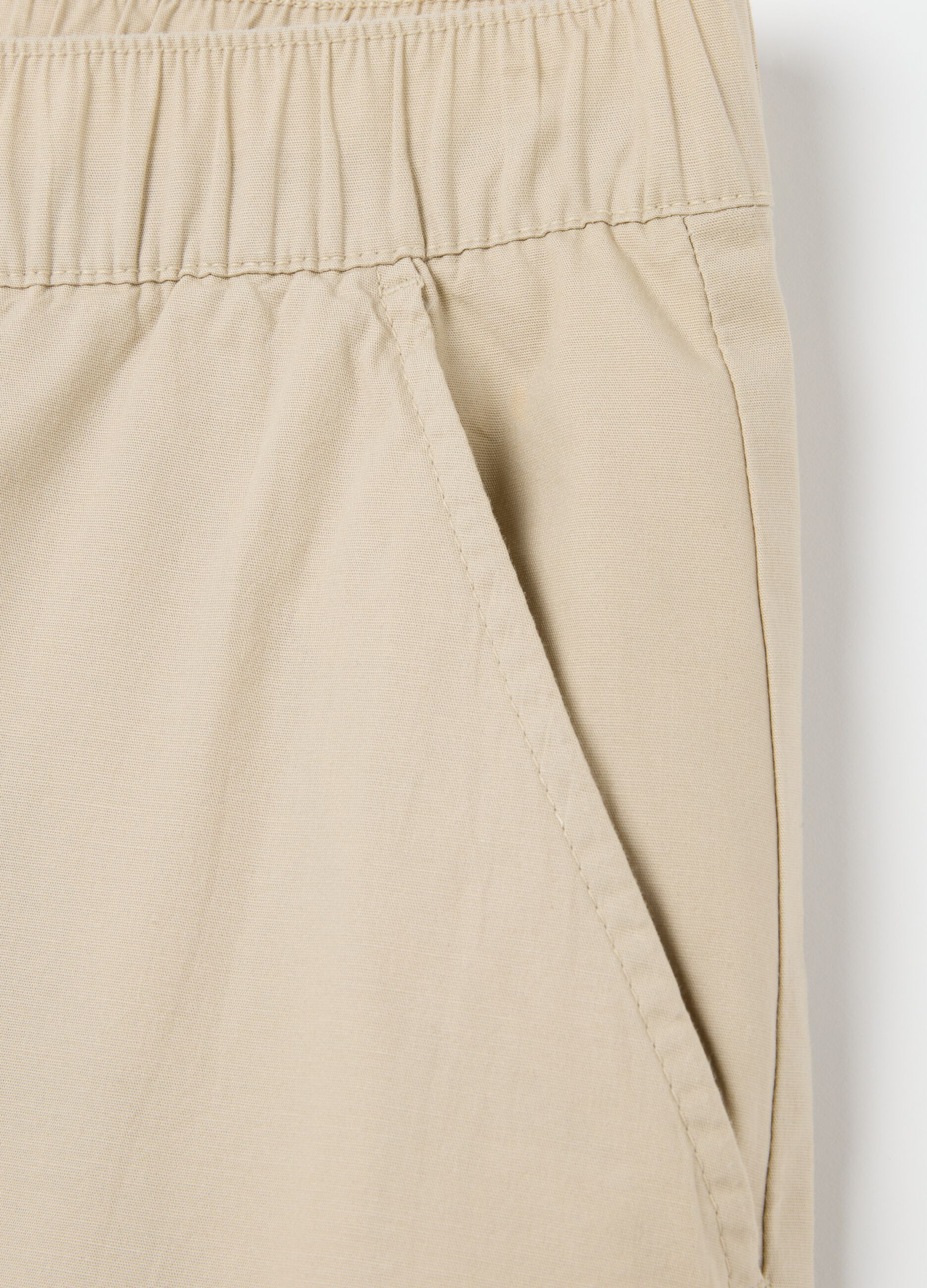 Pantaloni da donna in cotone elasticizzato beige regular fit
