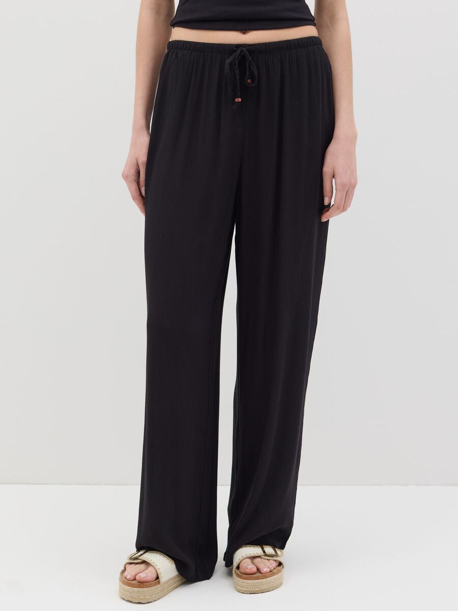 Women's black relaxed-fit trousers in 100% viscose_1