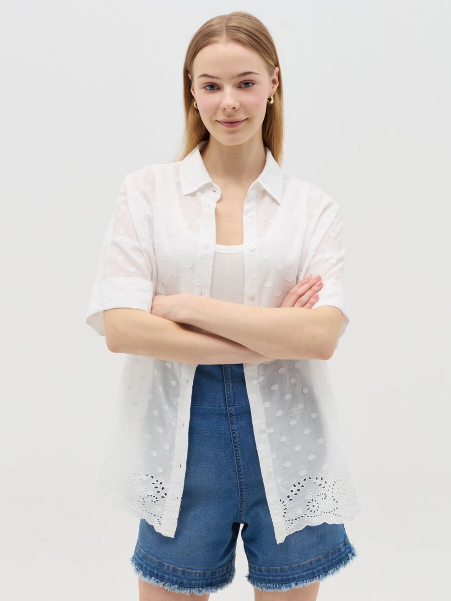 Maternity shirt in plumetis with broderie anglaise_1
