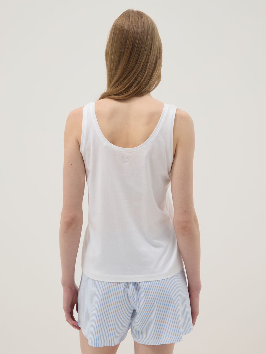 Canotta pigiama in puro cotone bianco regular fit con stampa floreale_2