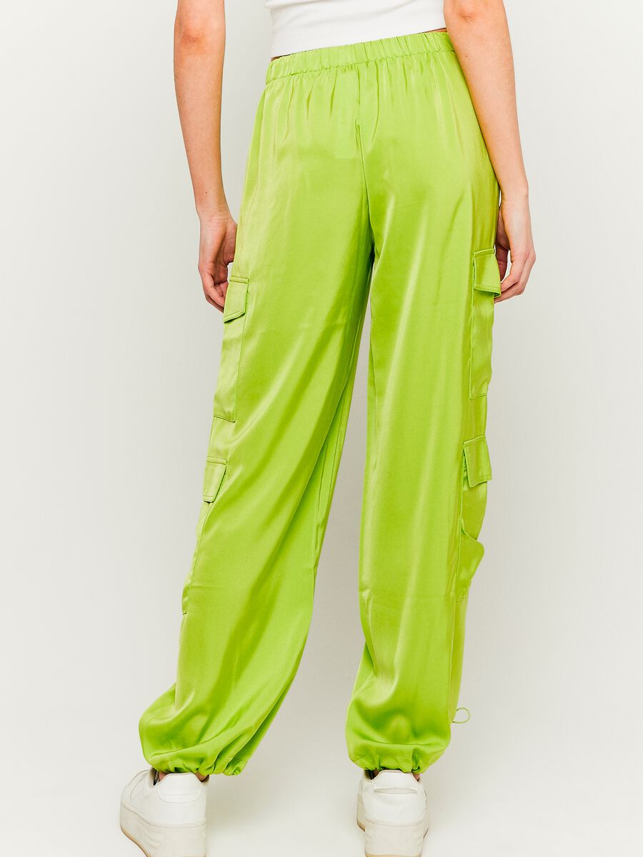 Satin-effect cargo joggers_2