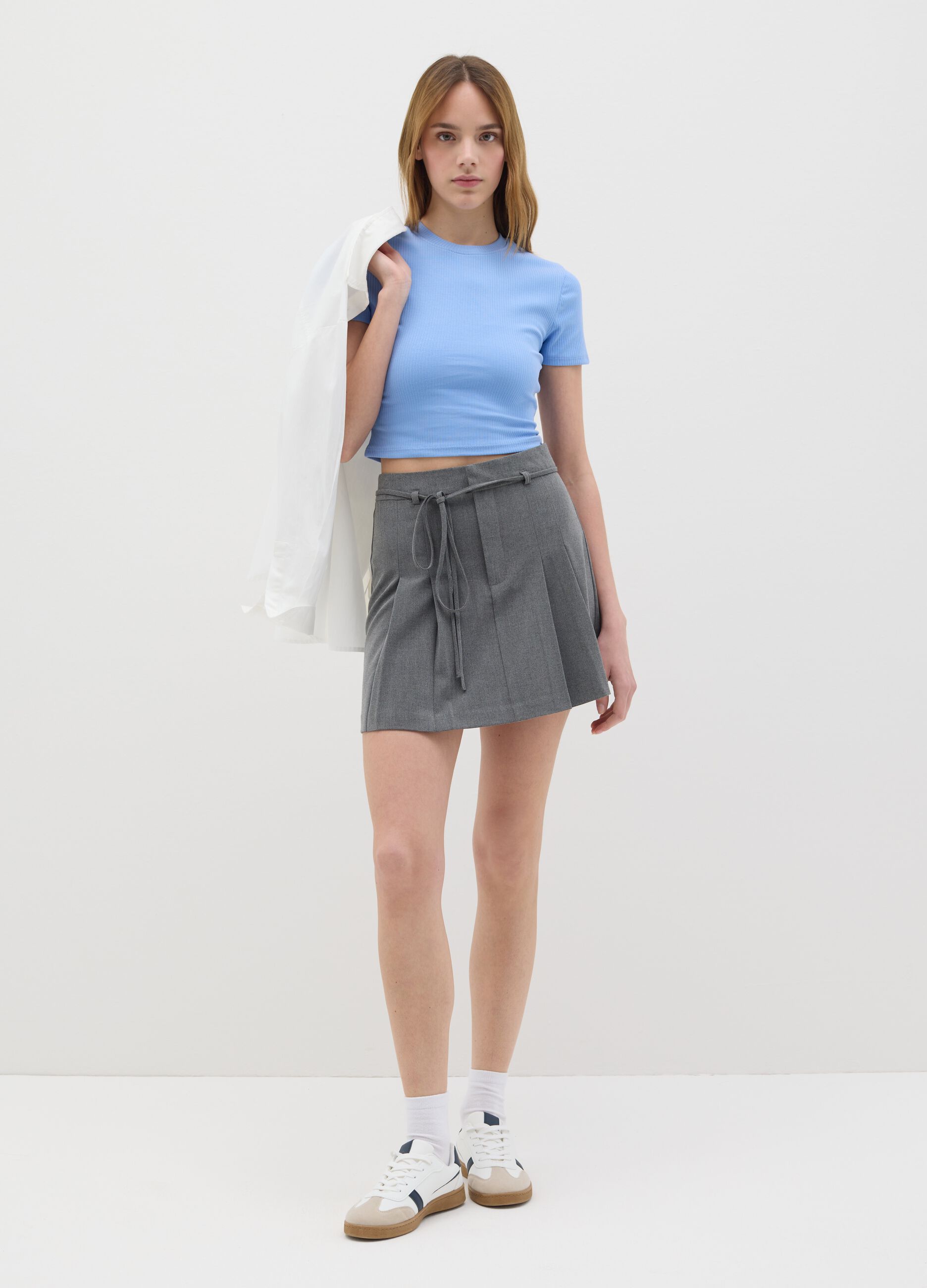 Women’s light blue fitted T-shirt in stretch cotton