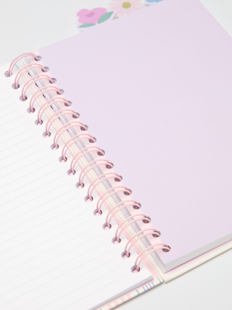 Spiral notepad with striped print_2