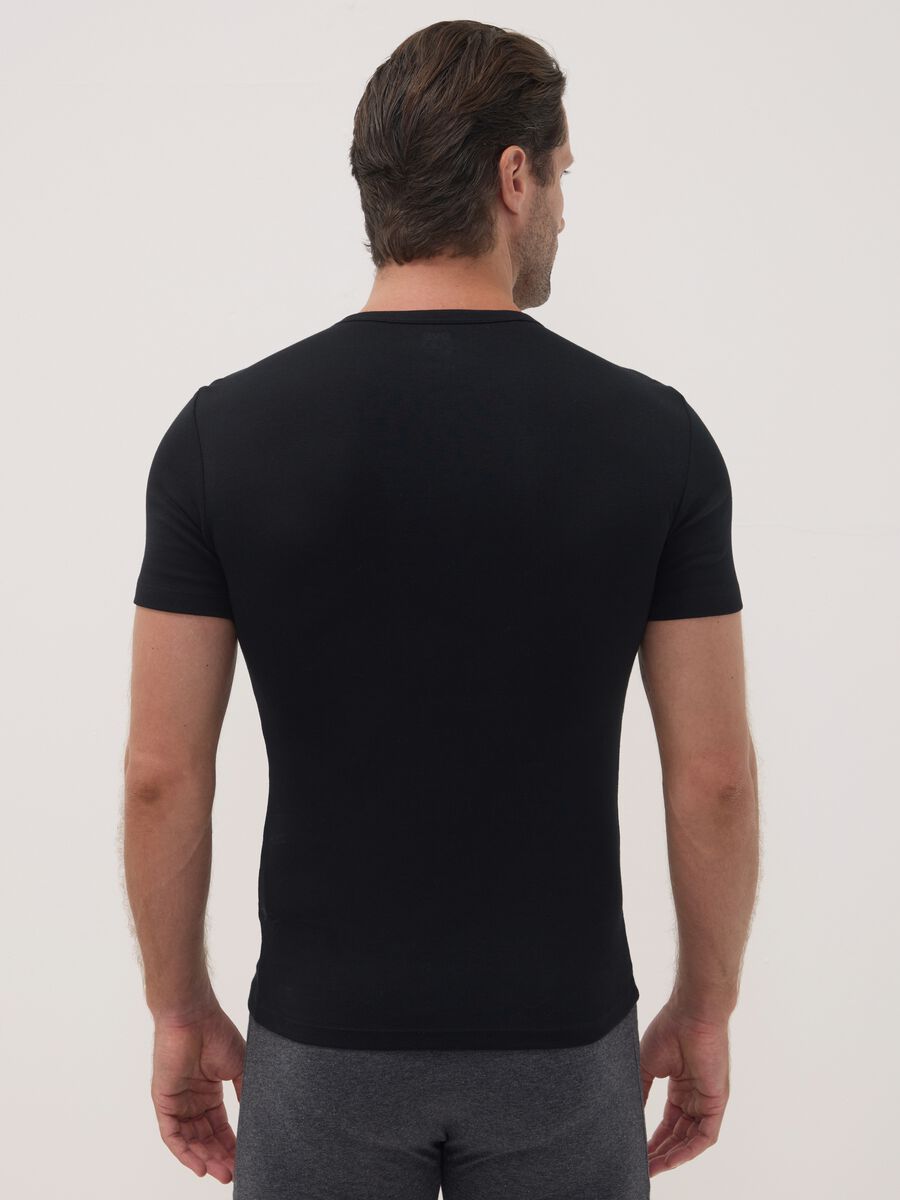 2-pack black crew-neck T-shirts in pure organic cotton, regular fit_3