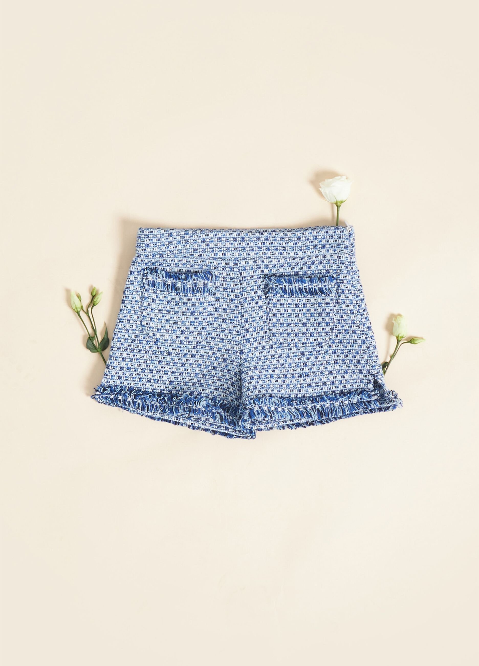 Shorts in tessuto effetto Chanel IANA