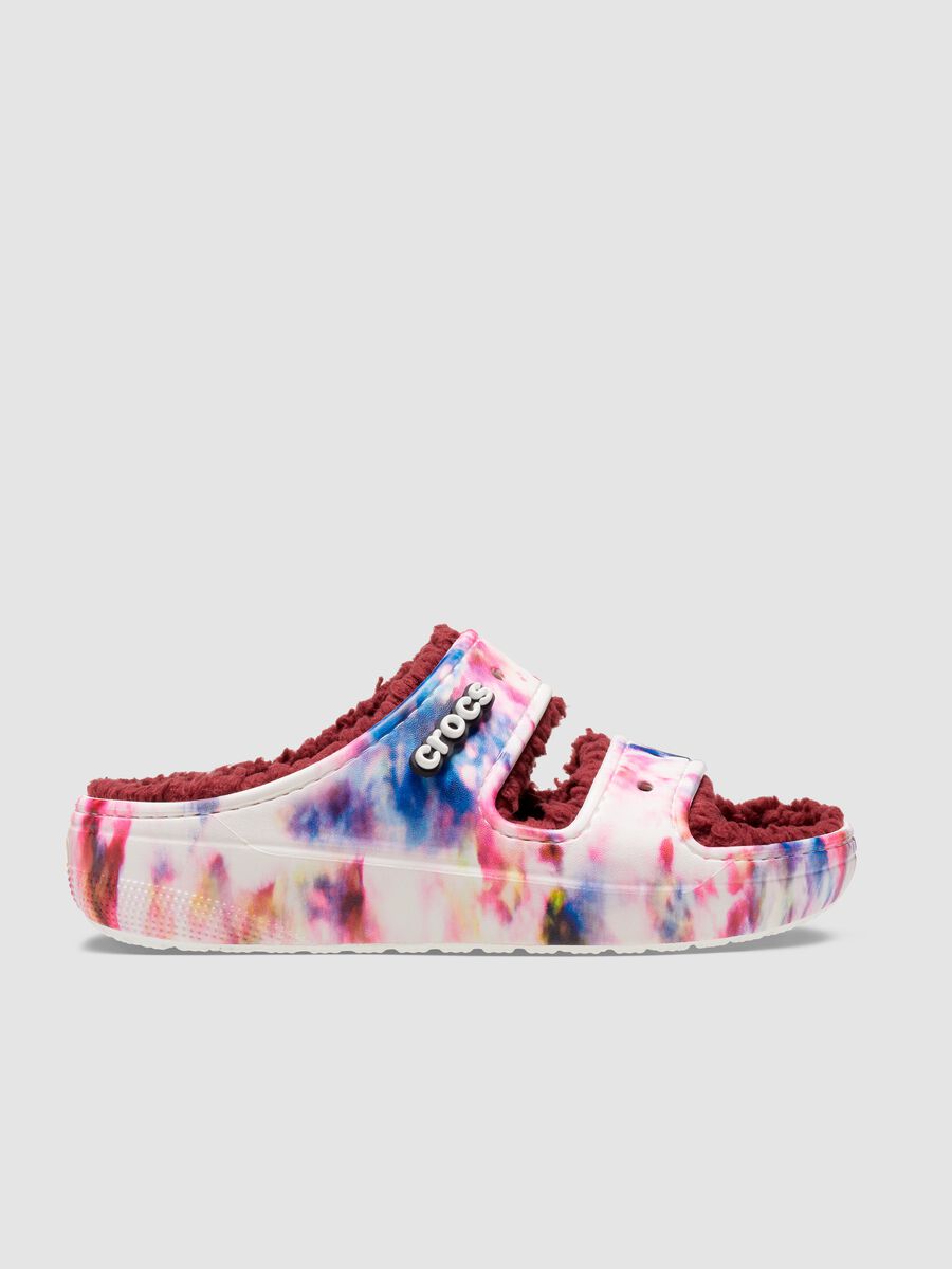 Crocs Classic Cozzy Tie Dye Sandals_0