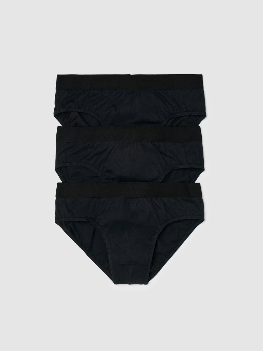 Three-pack briefs in organic cotton_4