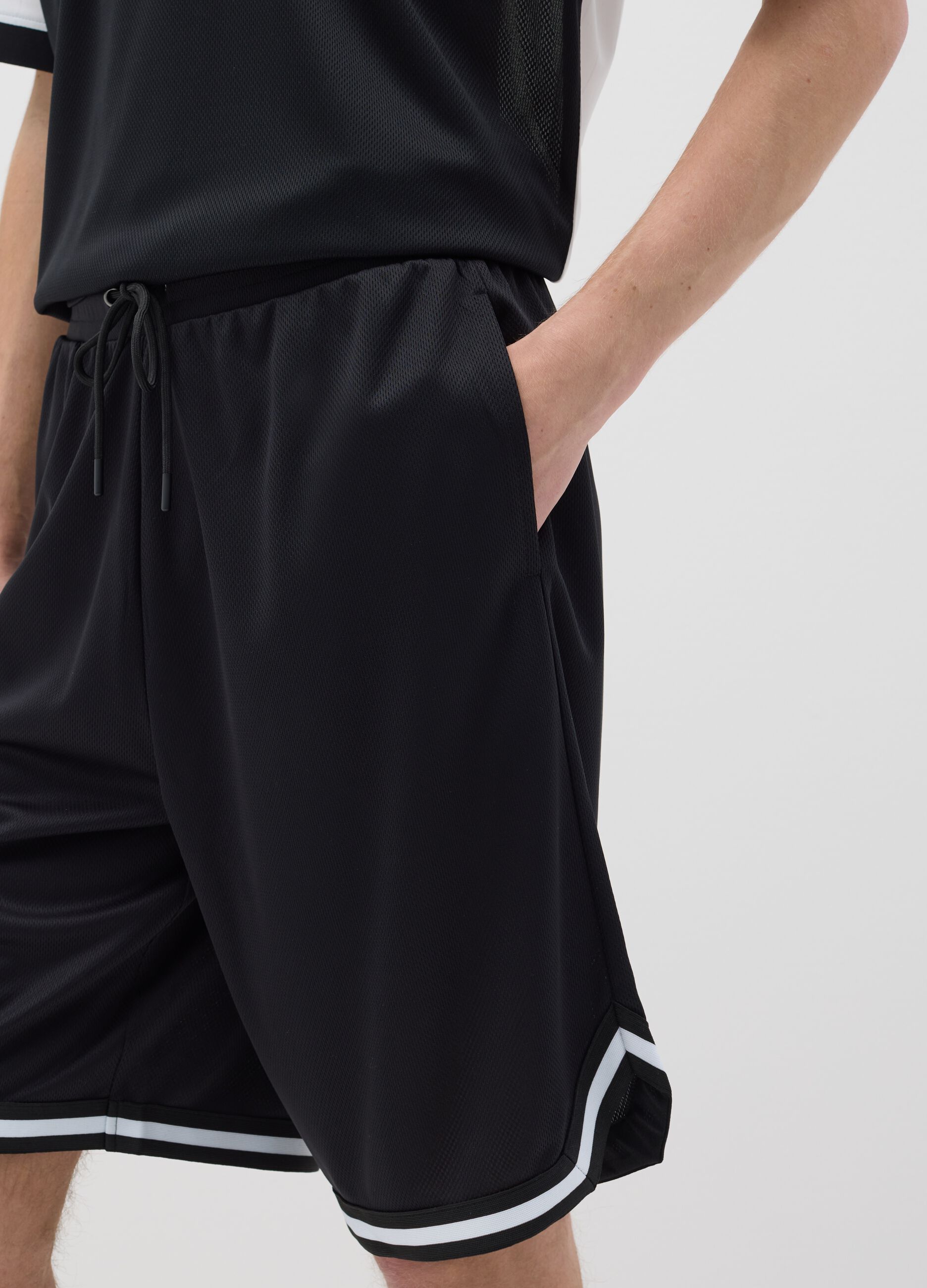 Bermuda da uomo in misto nero relaxed fit