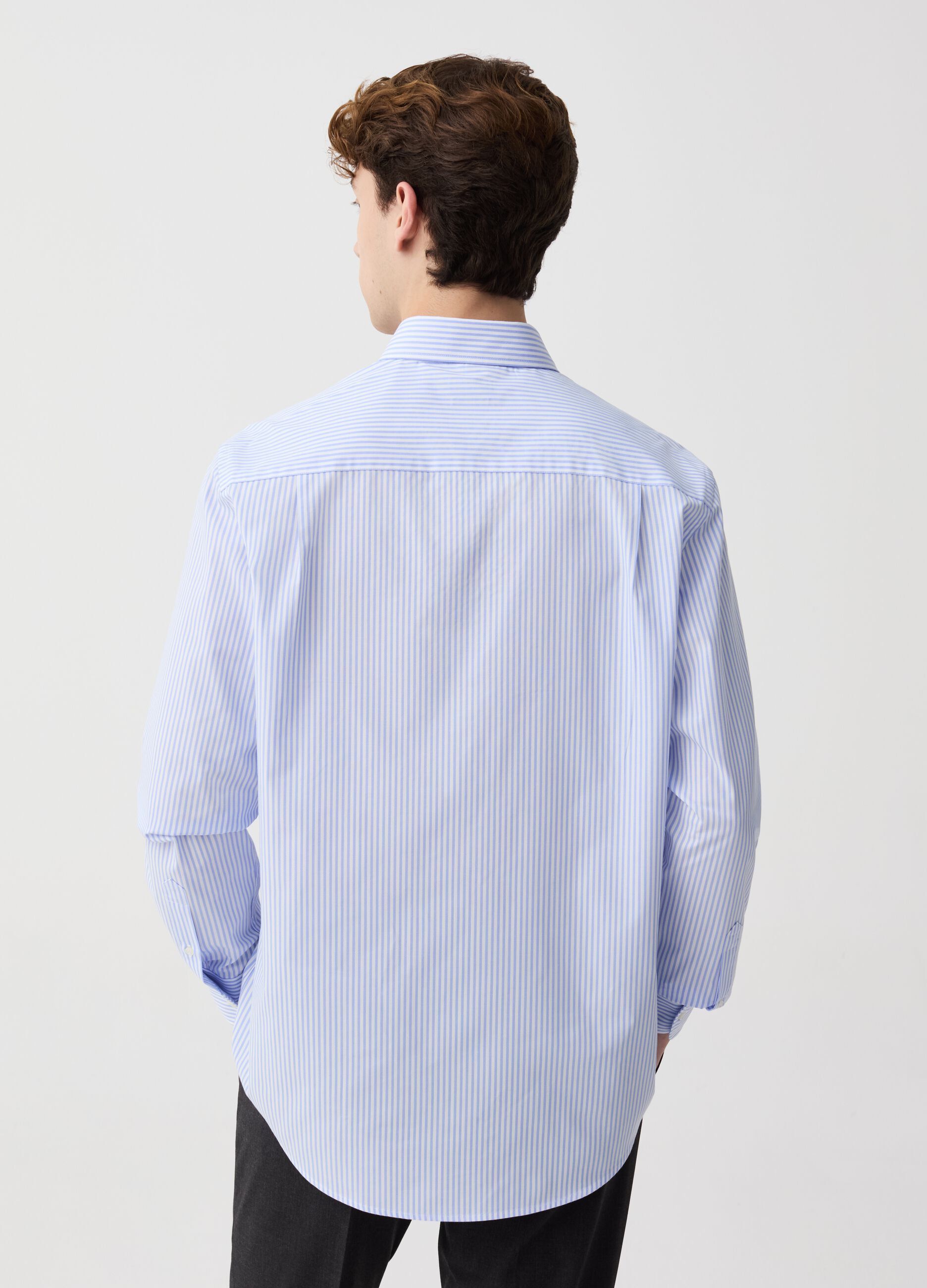 Regular-fit easy-iron striped shirt