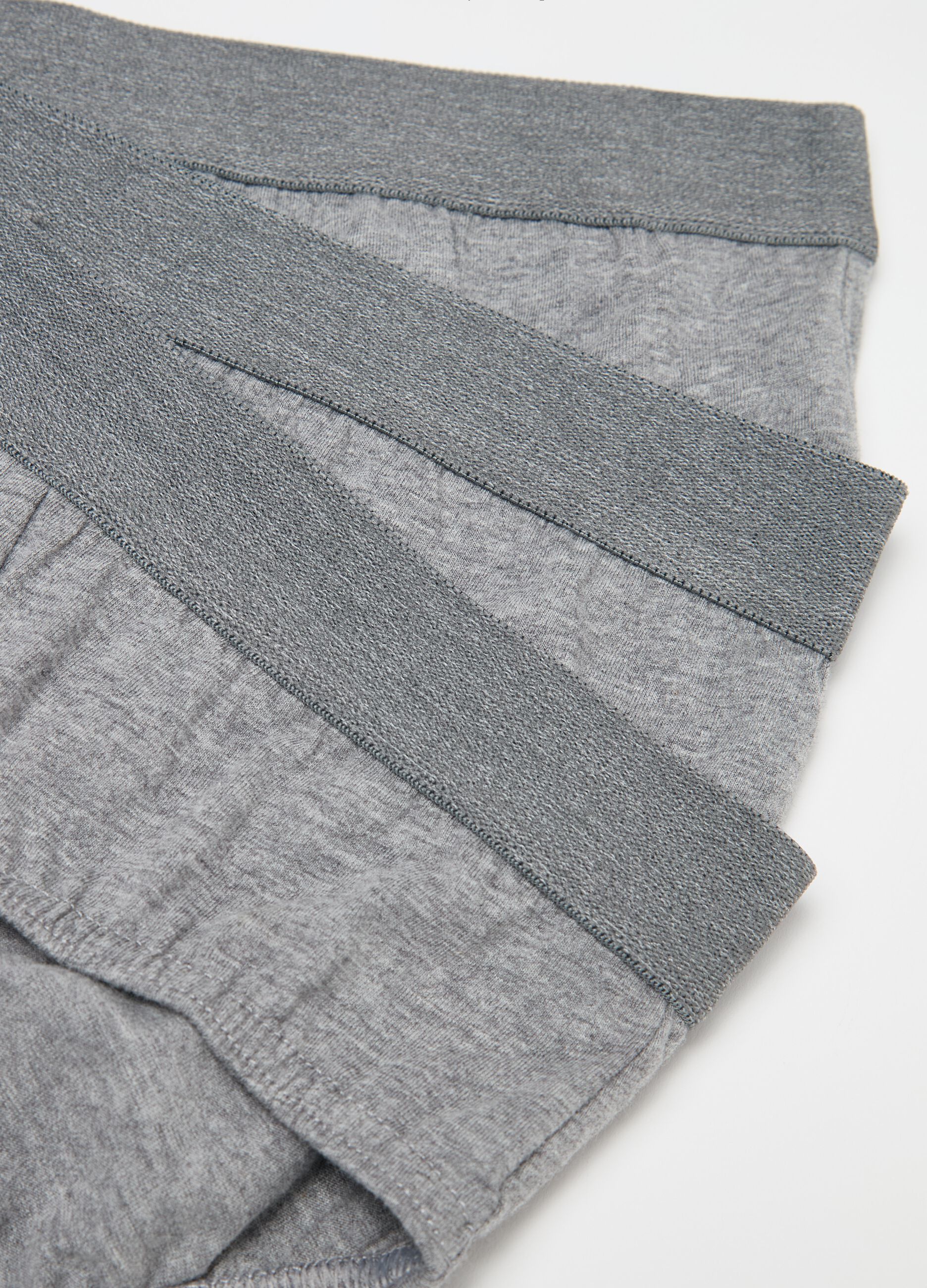 Three-pack briefs in organic cotton
