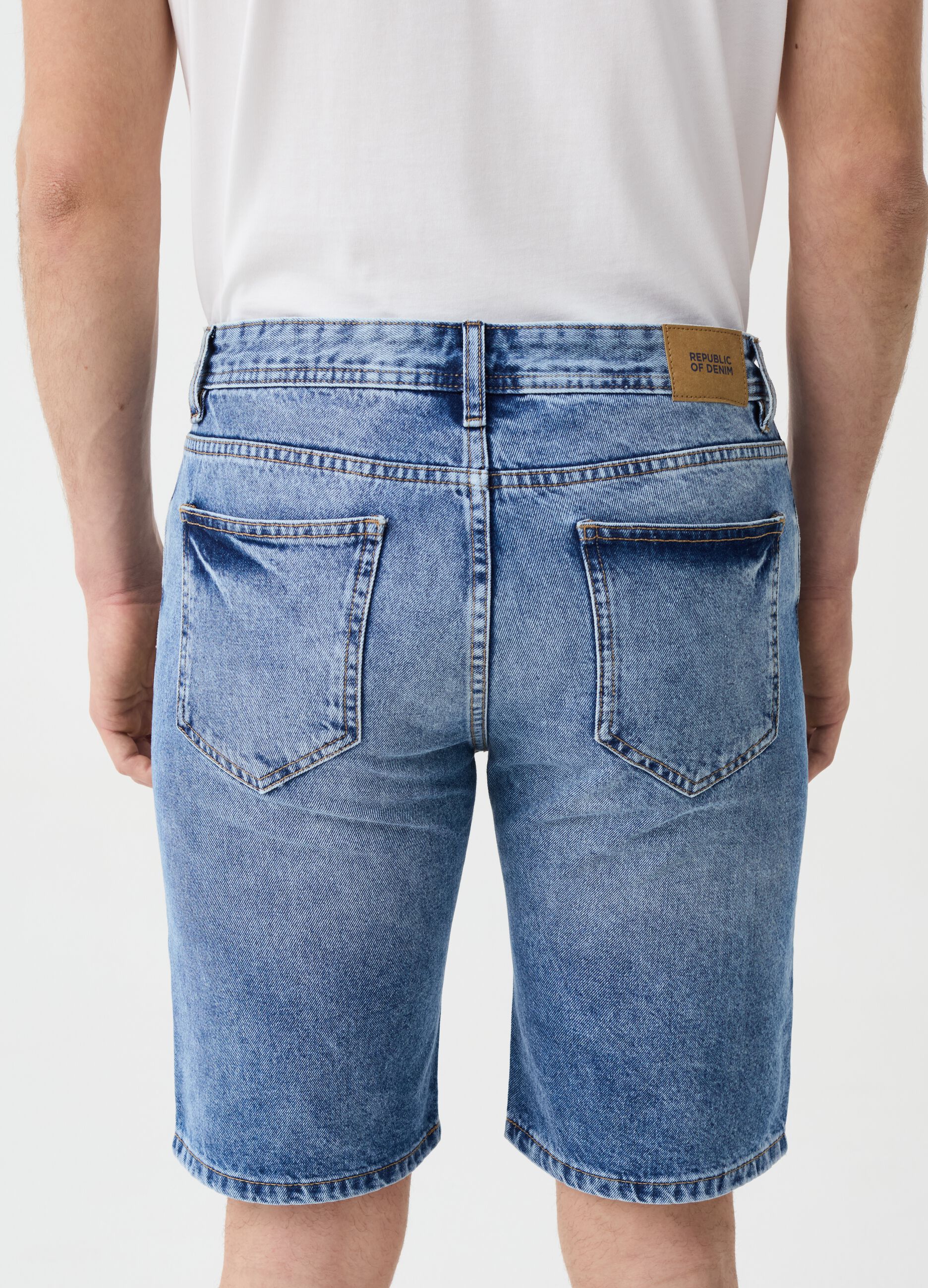 Regular-fit Bermuda shorts in denim