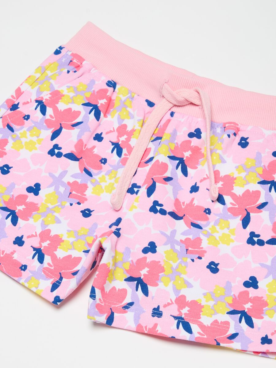 Shorts with drawstring and small flowers print_2