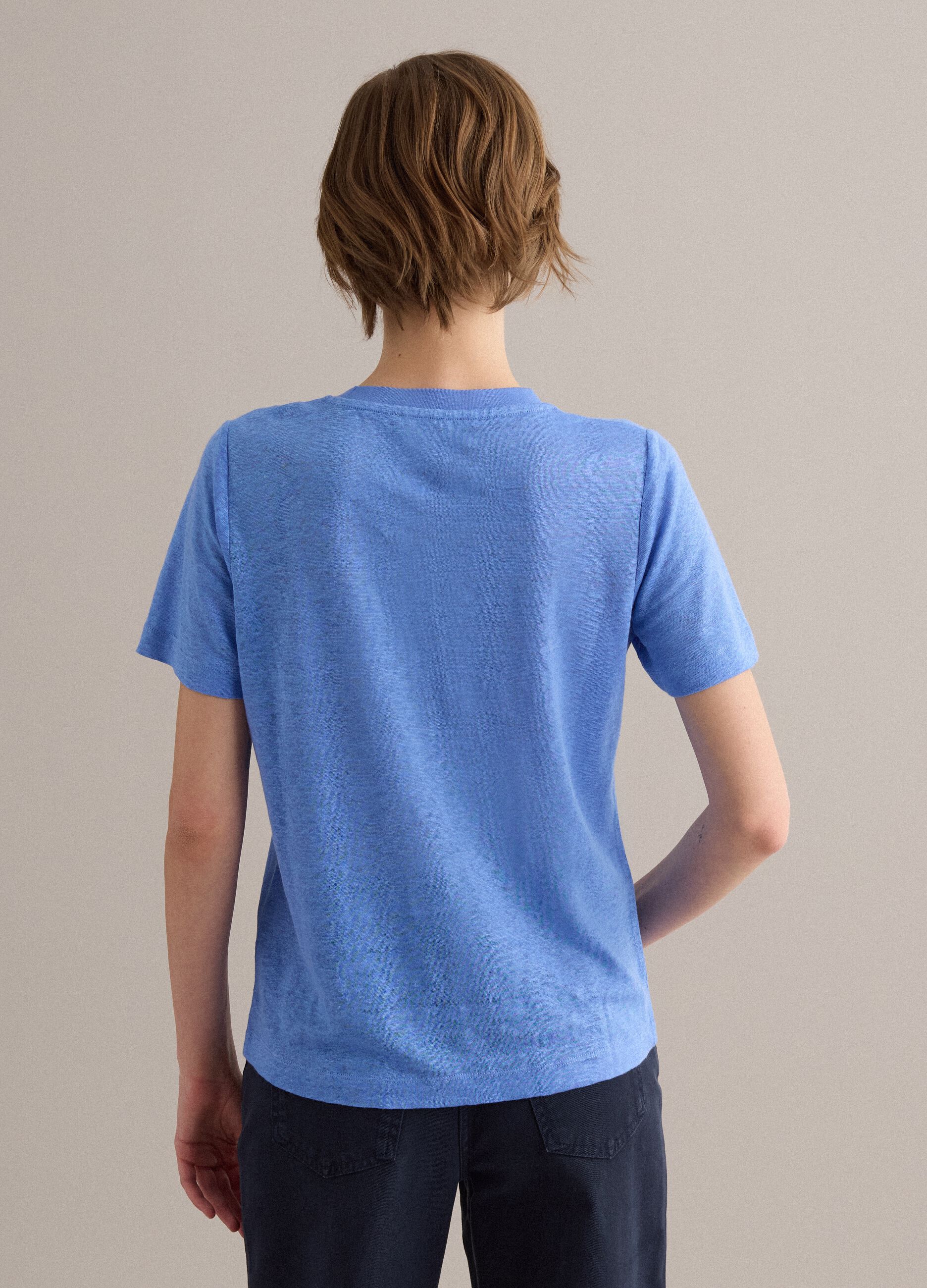 Light blue pure linen regular-fit short-sleeve T-shirt