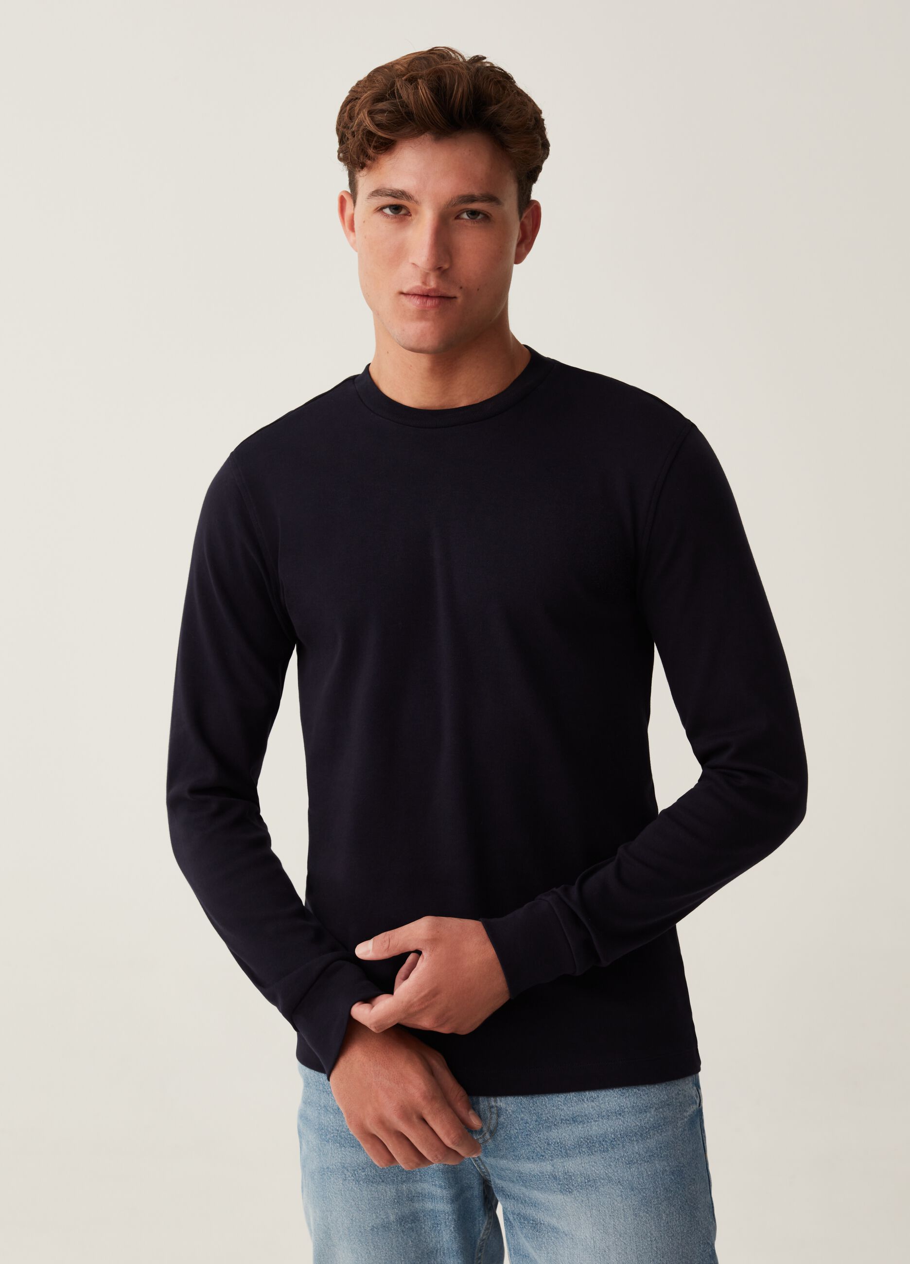 T-shirt a maniche lunghe tinta unita
