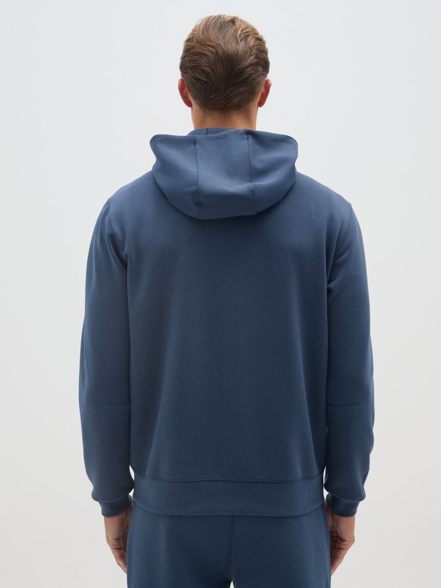 Blue regular fit hoodie with zip_2