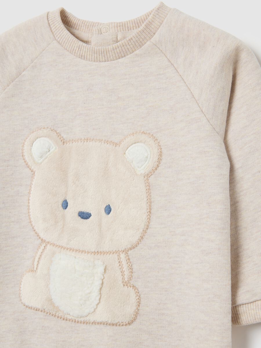 Tutina da neonato in puro cotone beige con orsetto_2