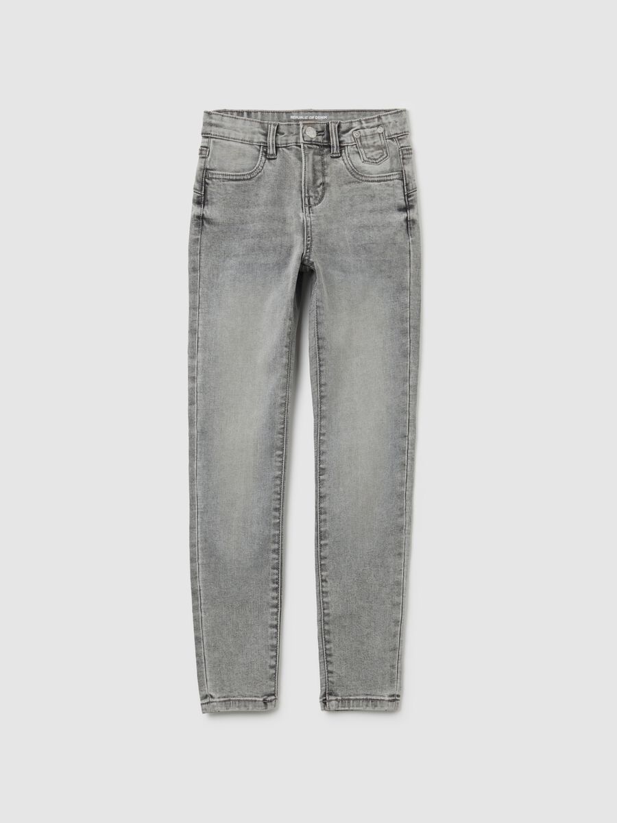 Jeans da ragazza in denim grigio skinny fit_0