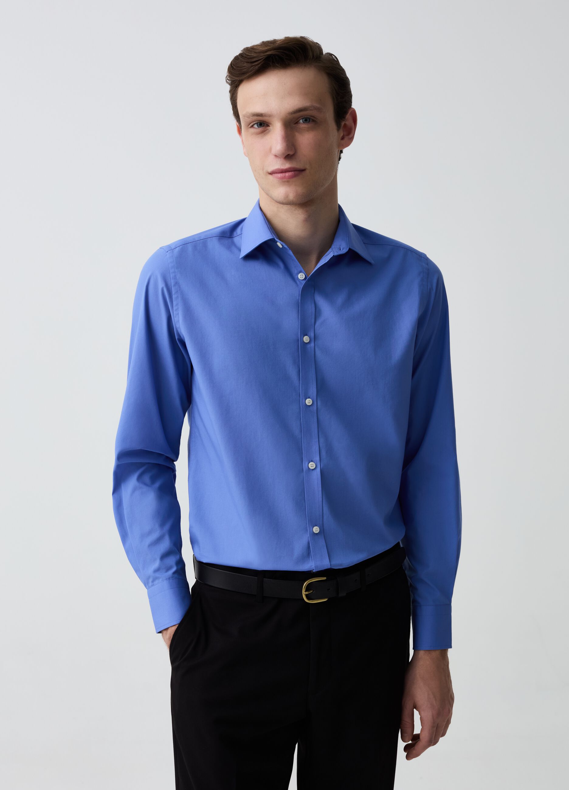 Camicia slim fit tinta unita