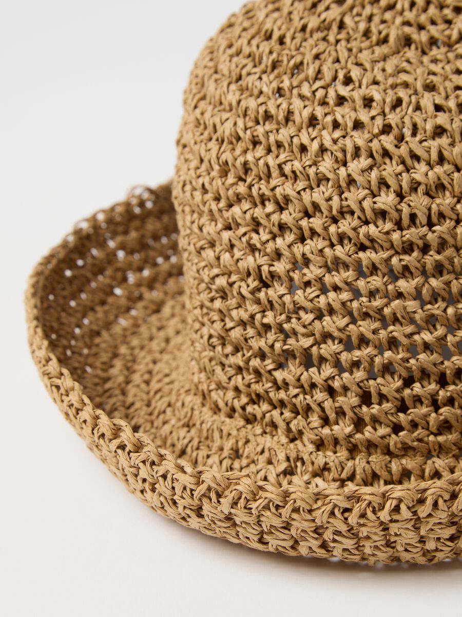 Beige cloche hat in woven straw_2