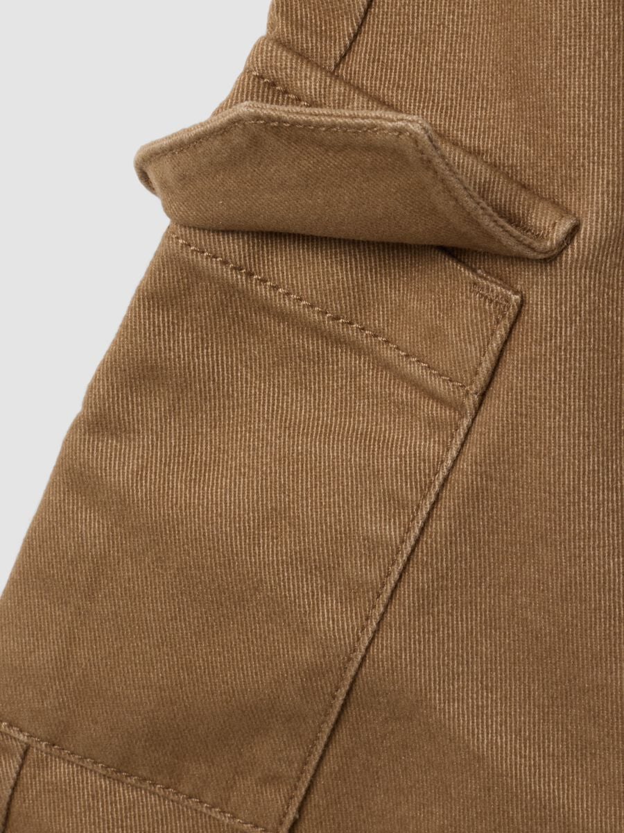 Brown pure cotton cargo trousers for baby boy_3