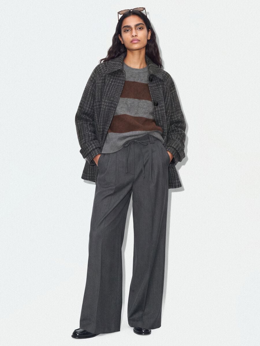 Cappotto grigio in misto lana a fantasia pied de poule_1