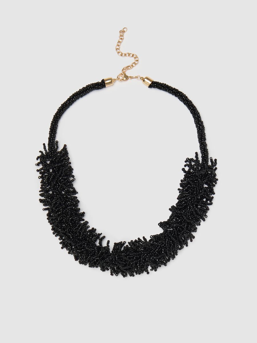 Black necklace with beads_0