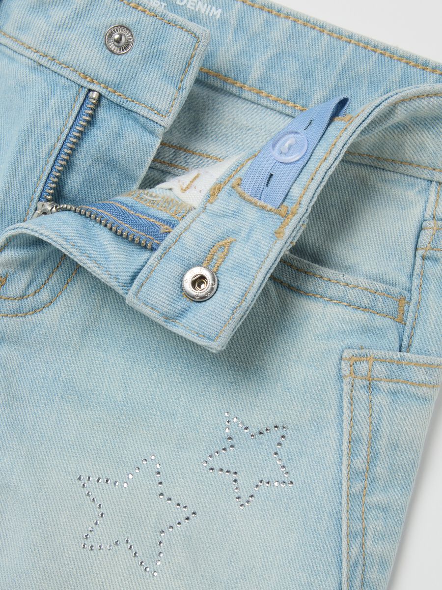 Denim shorts with pockets and diamanté stars_2