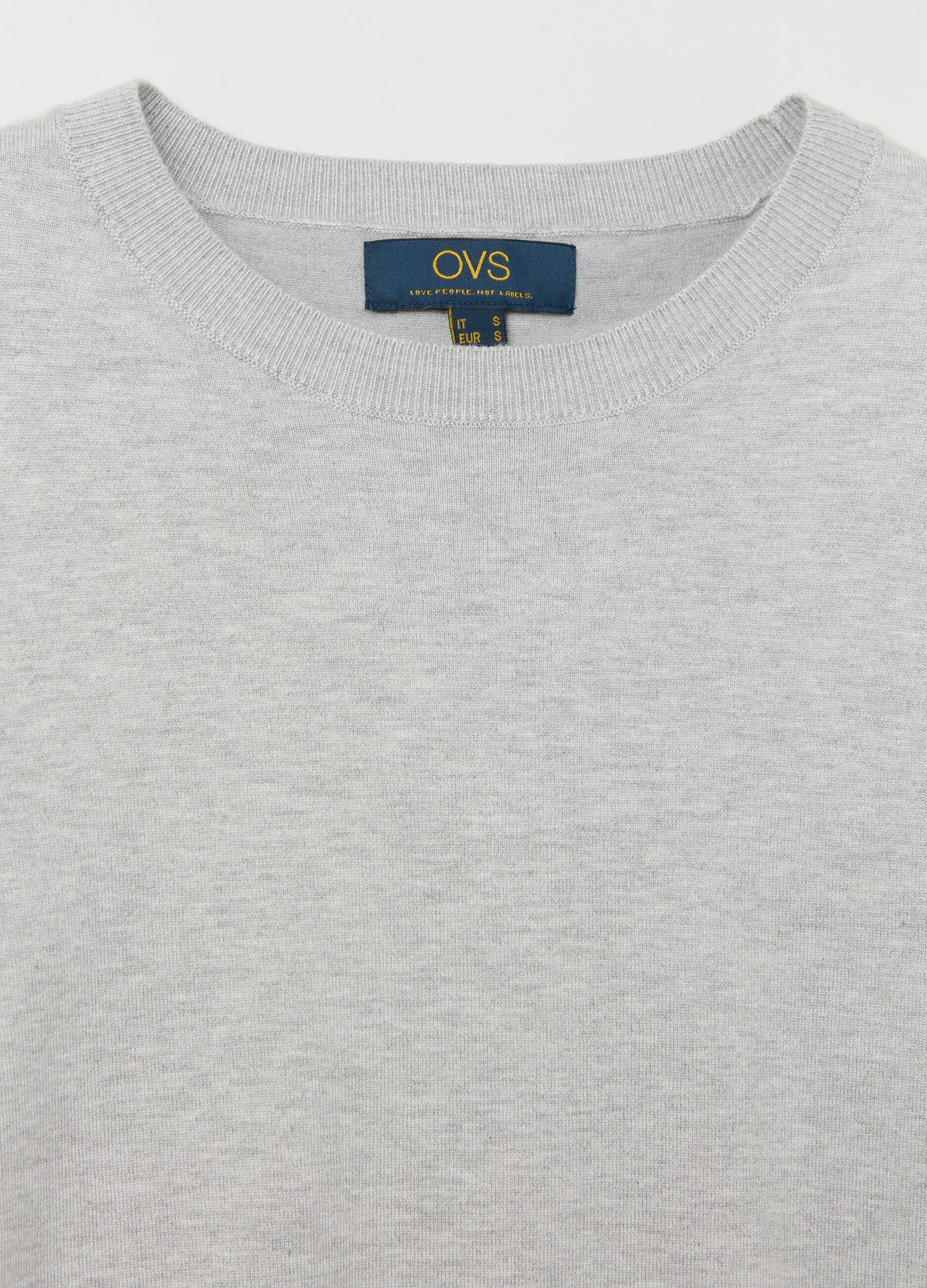 Slim-fit pullover