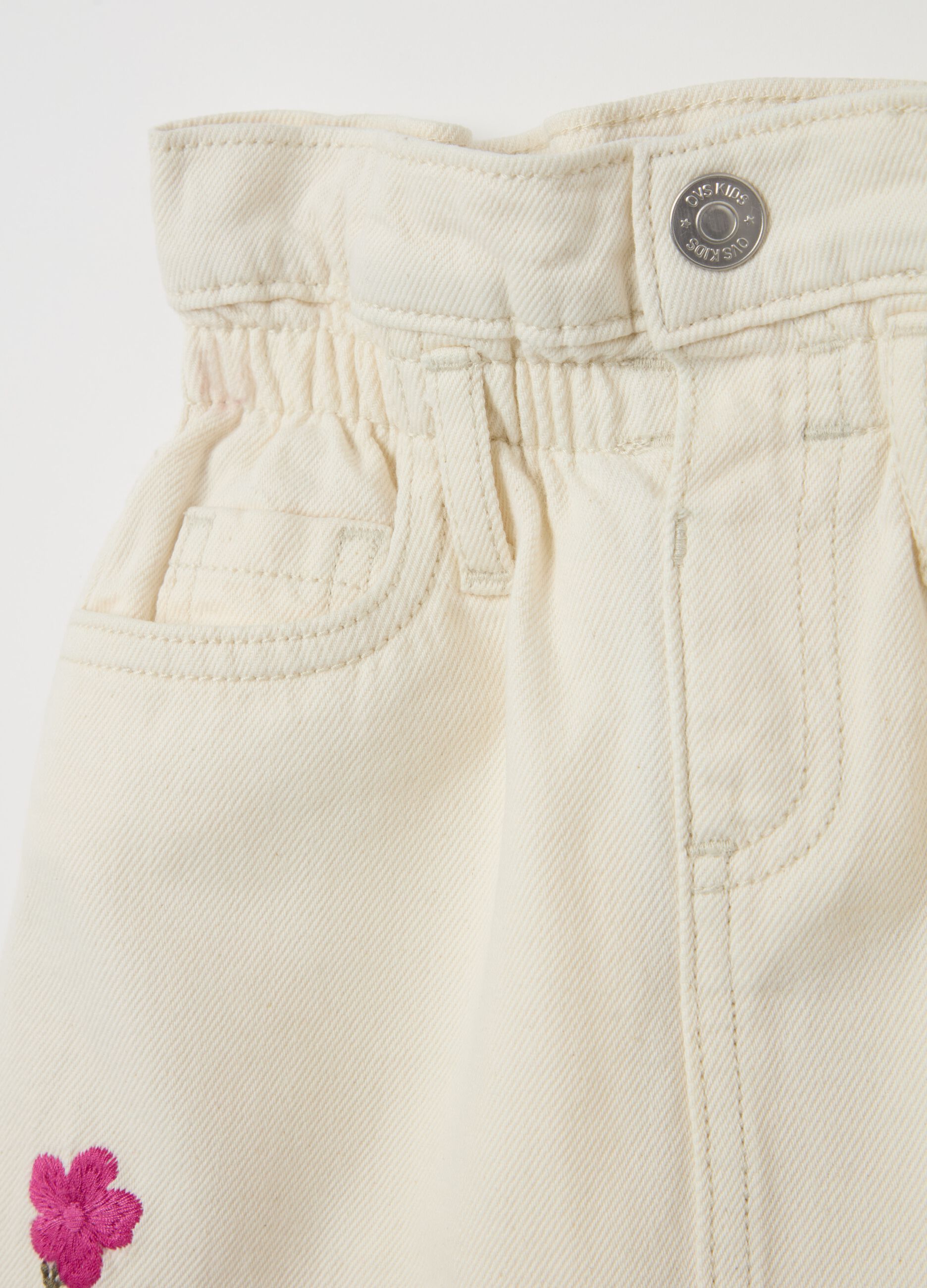 Paper bag skirt in drill with flowers embroidery