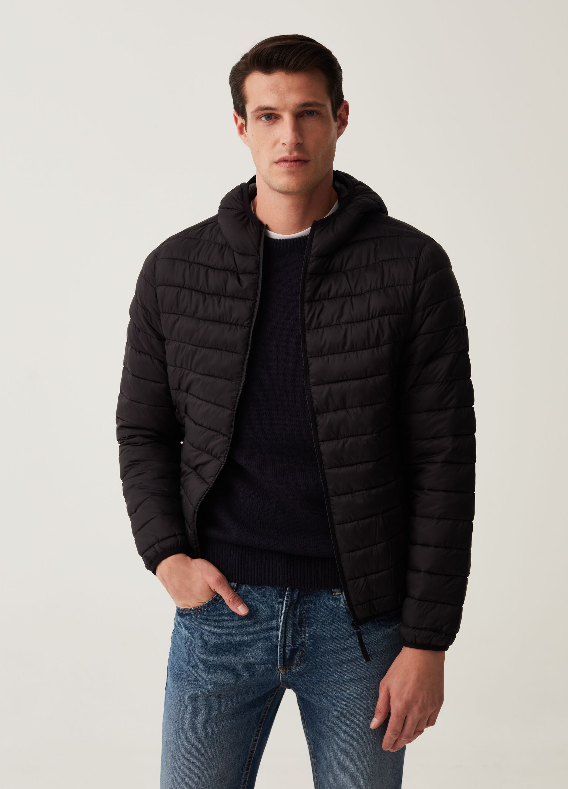 Piumino ultralight con cappuccio