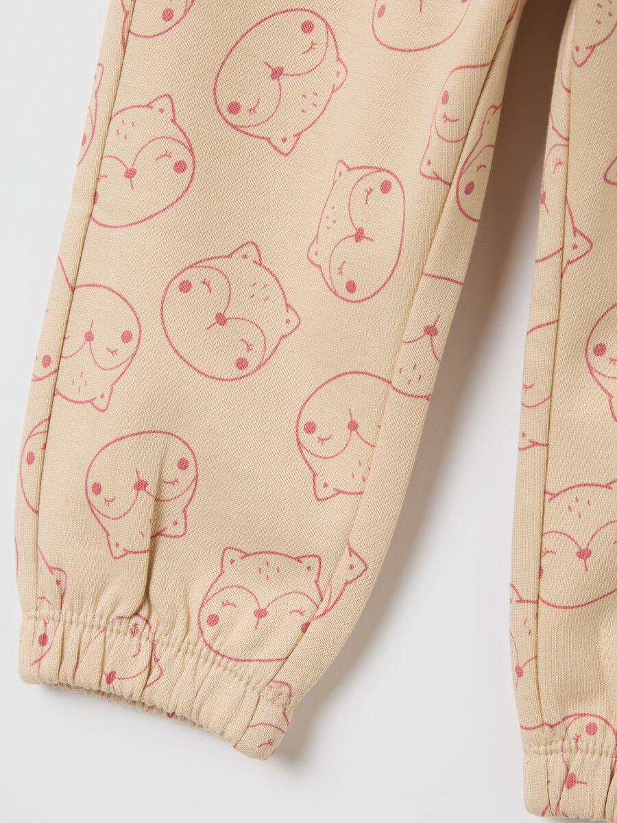 Girls' beige cotton joggers with print_3