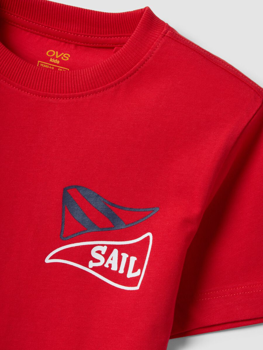 Red pure cotton boys&rsquo; T-shirt with sailing print_2