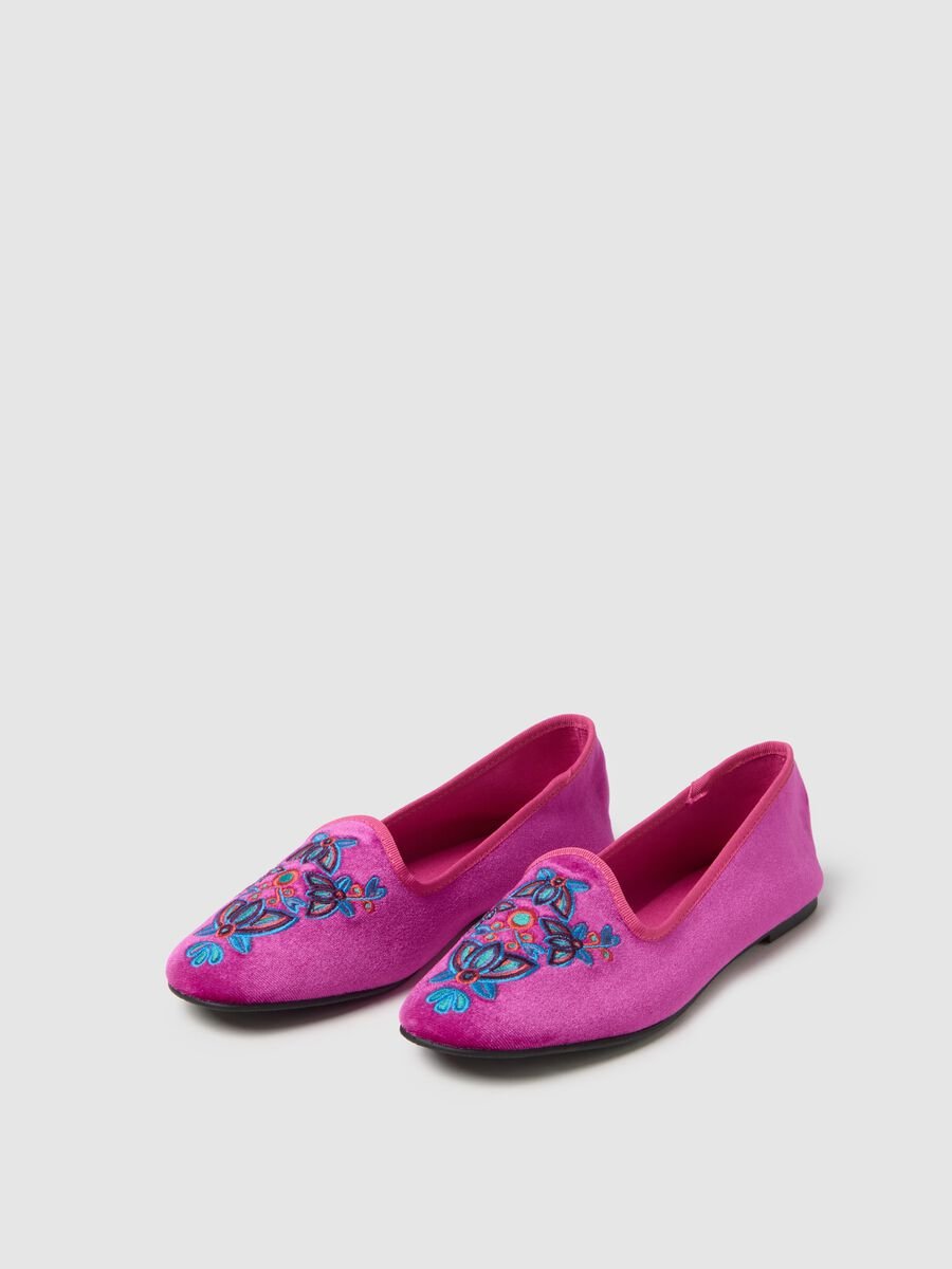 Purple Friulian shoes with embroidery_1