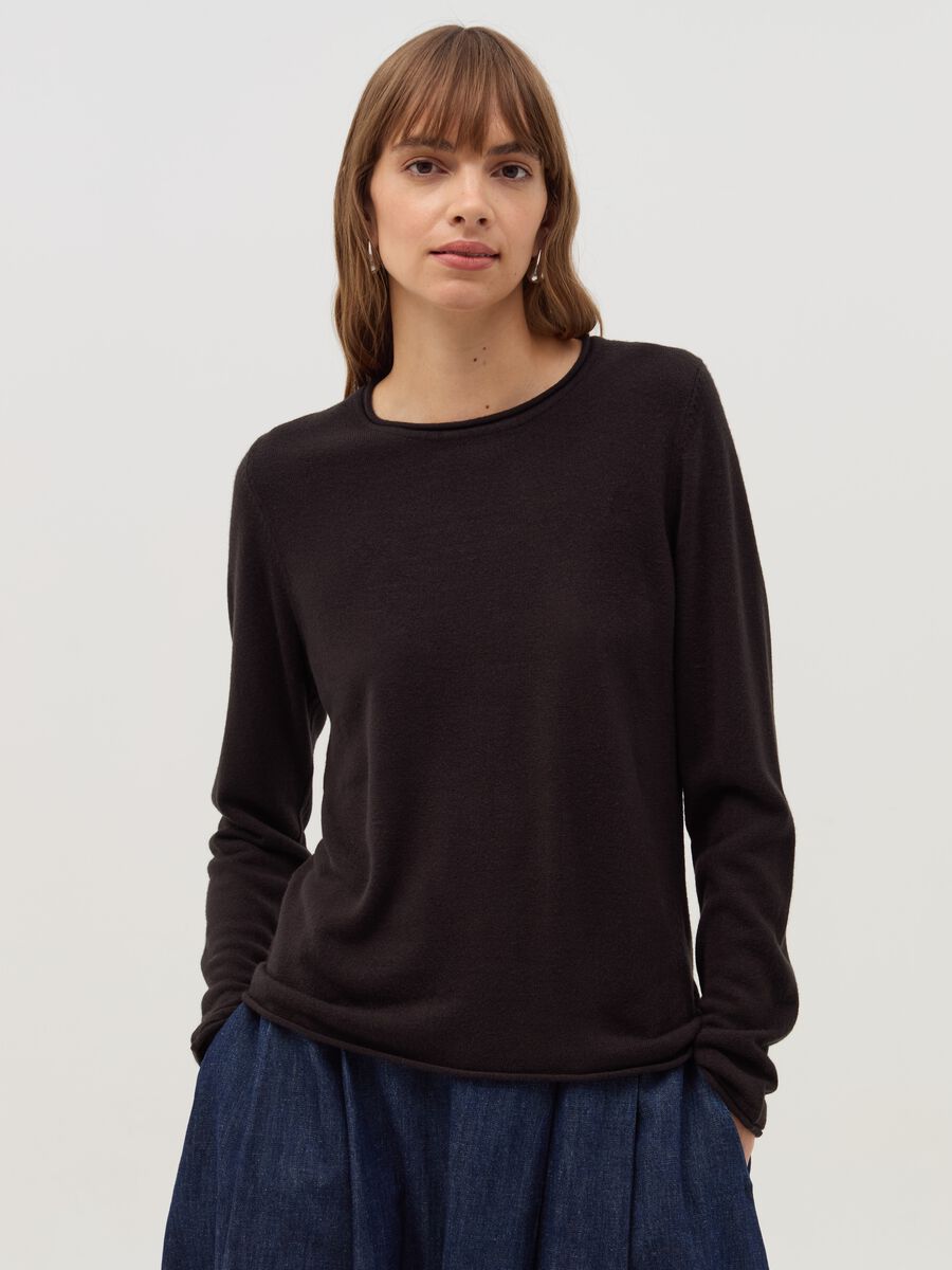 Top with rolled edging_0