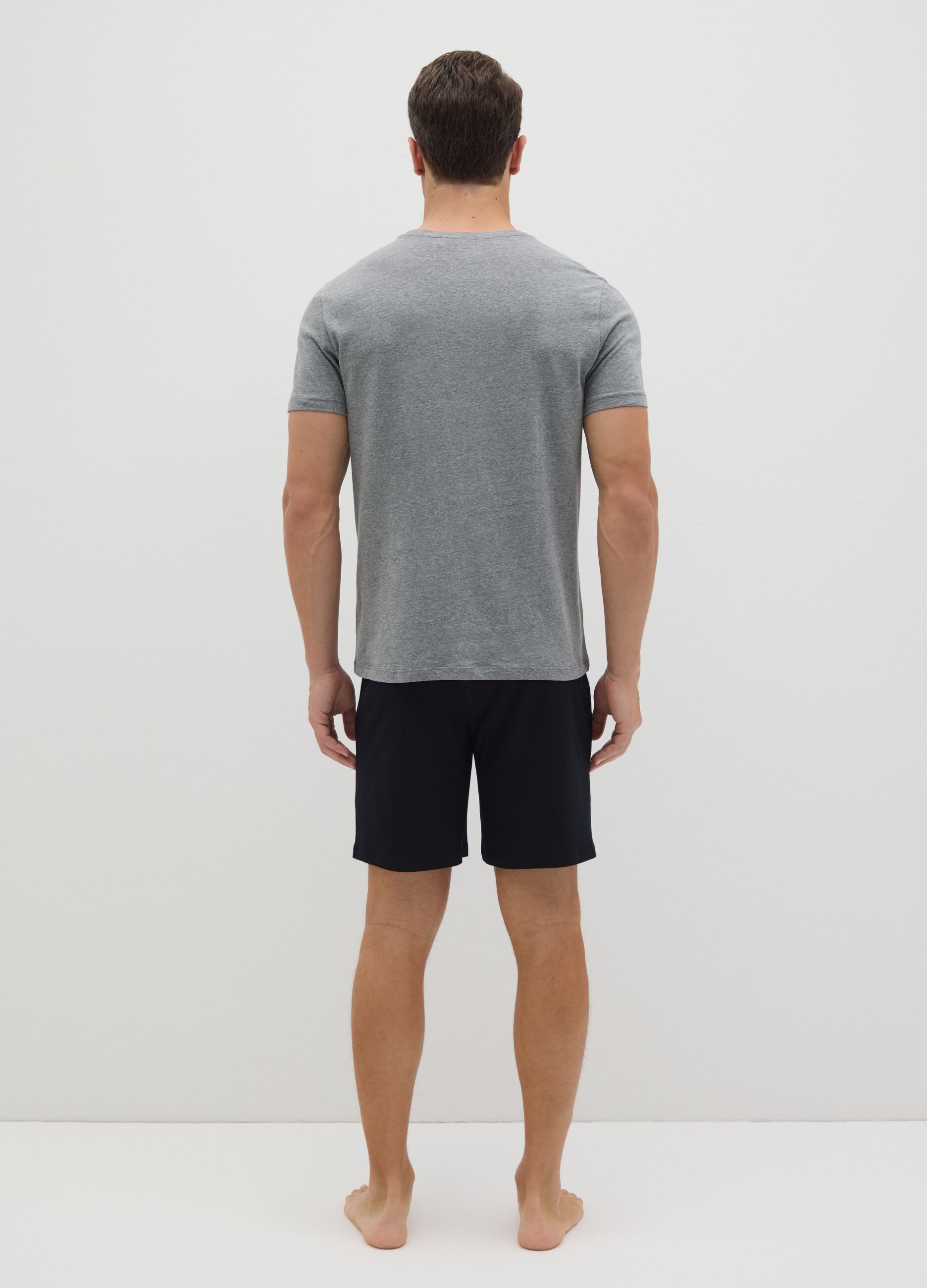 Short cotton pyjamas with round neck