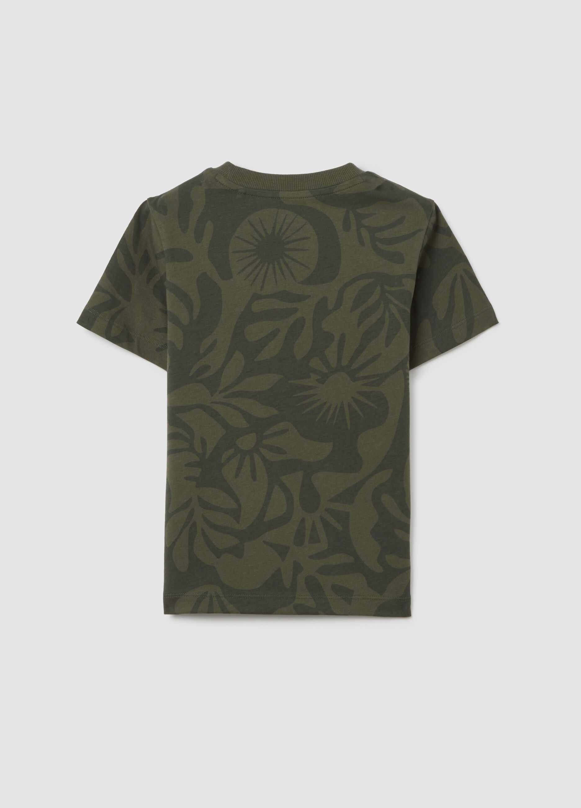Kid's green pure cotton T-shirt with regular fit and print