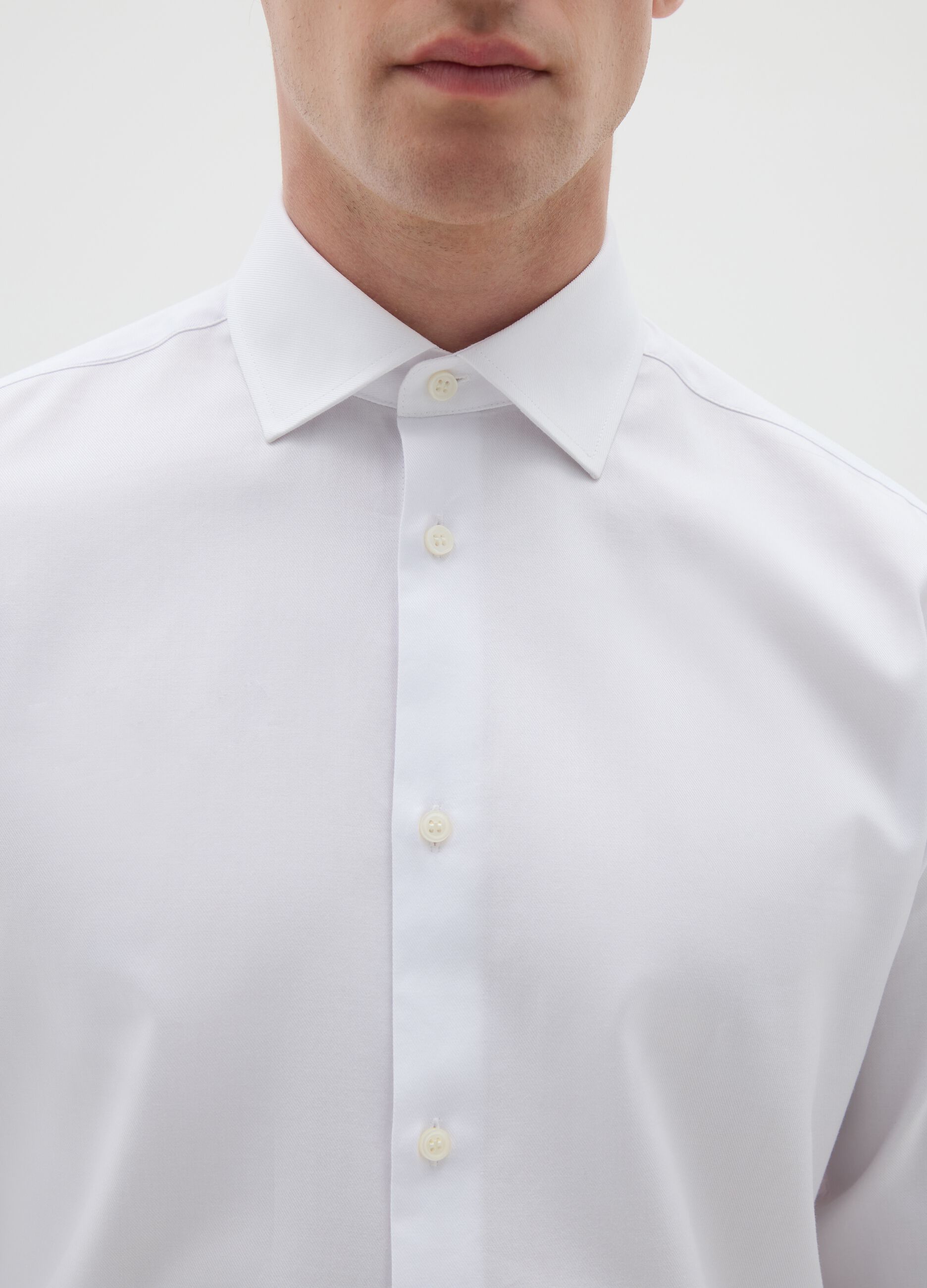 Men's white pure cotton easy iron shirt