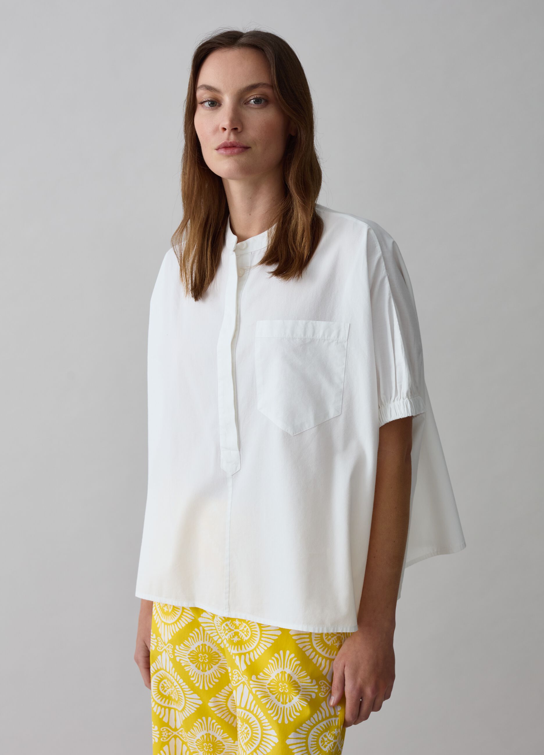 Blusa in popeline con maniche a palloncino