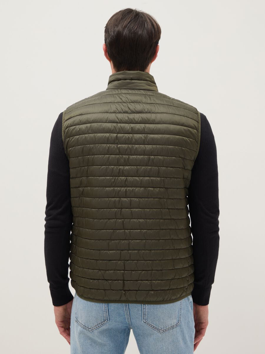 Lightweight green regular fit vest without hood_2