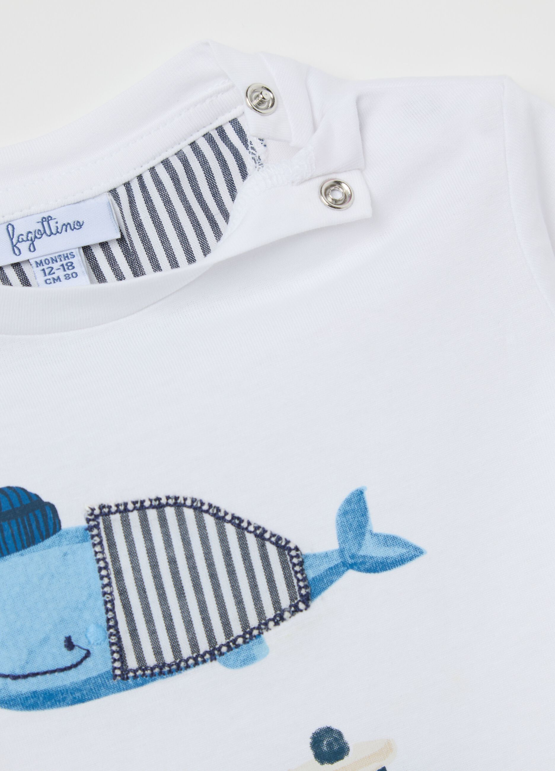 White cotton T-shirt with whales print