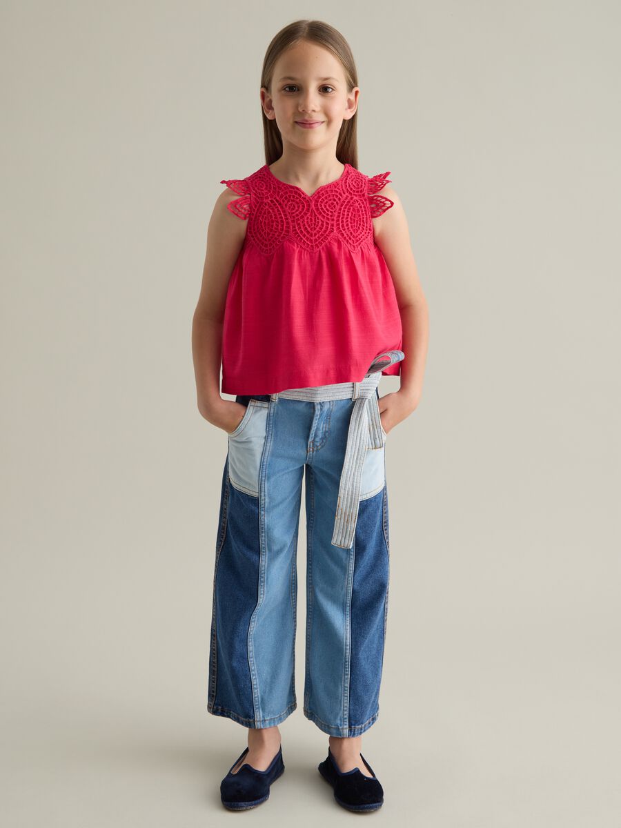 Wide-leg jeans with triple wash and belt_1