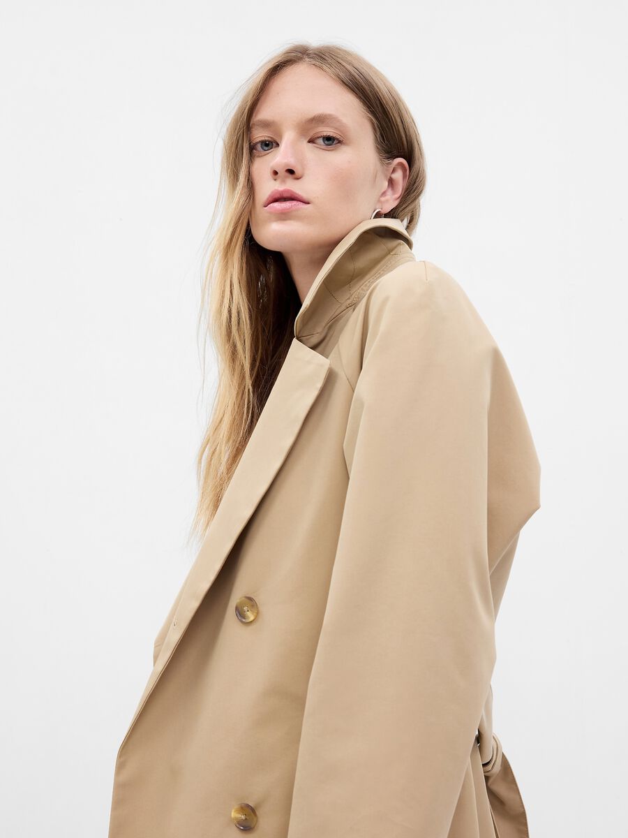 Long trench coat with raglan sleeves_2