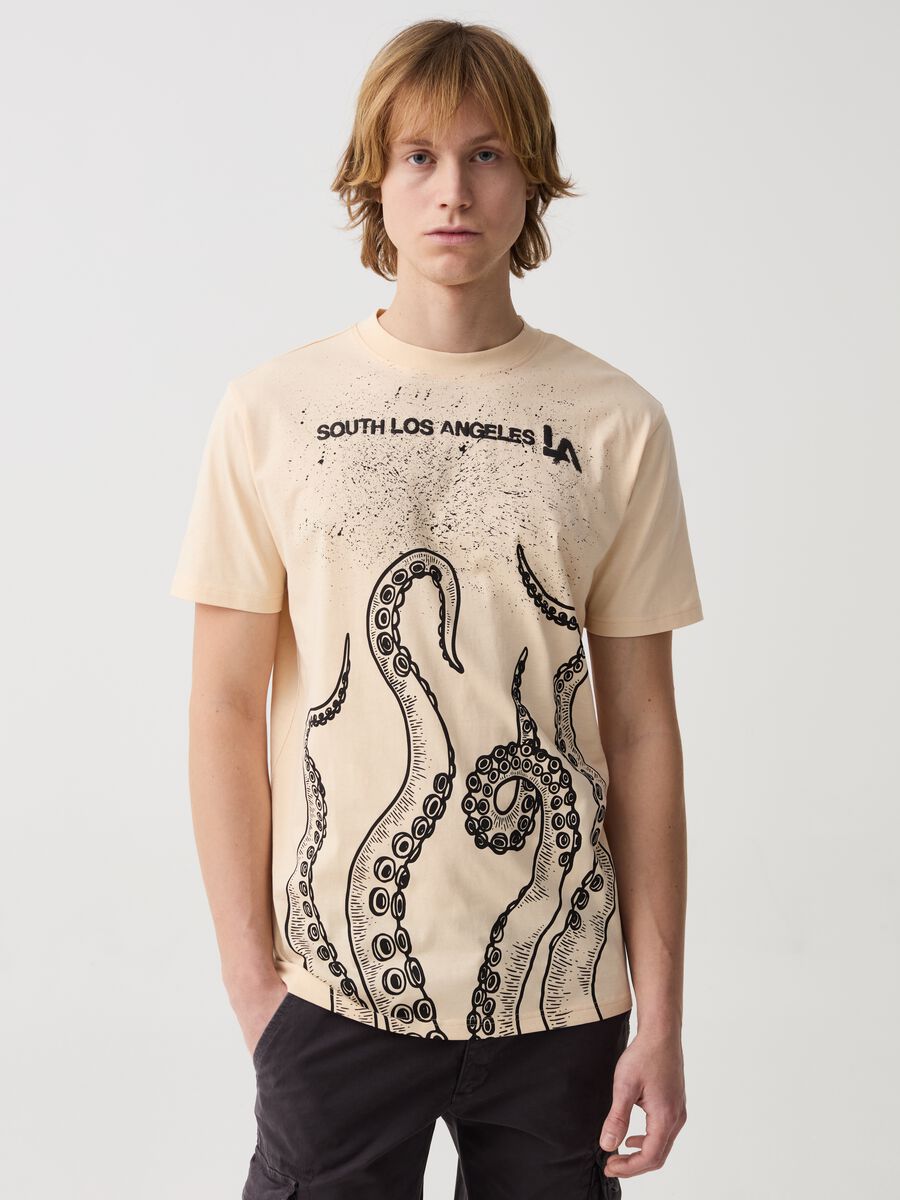 T-shirt in cotone con stampa tentacoli_0