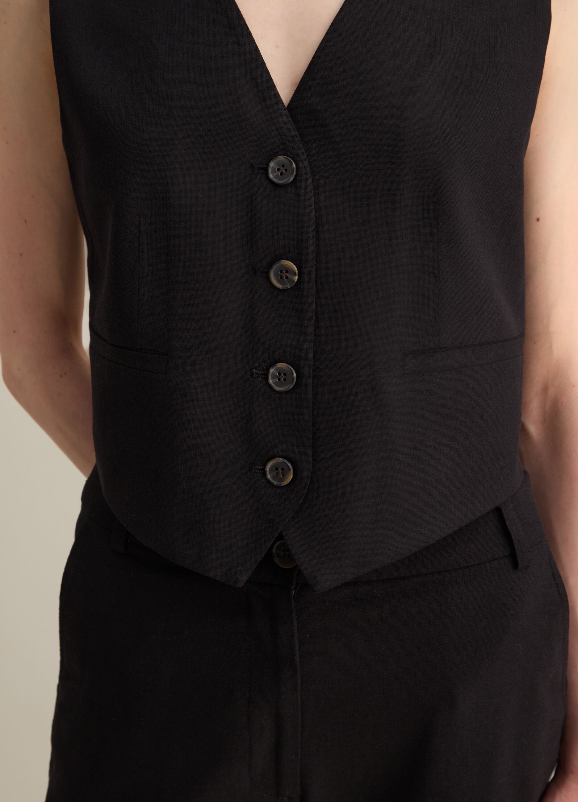 Gilet da donna in misto viscosa nero regular fit