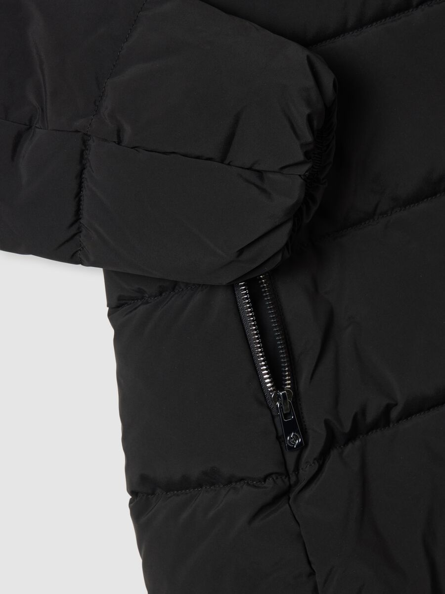 Black padded jacket with hood_5