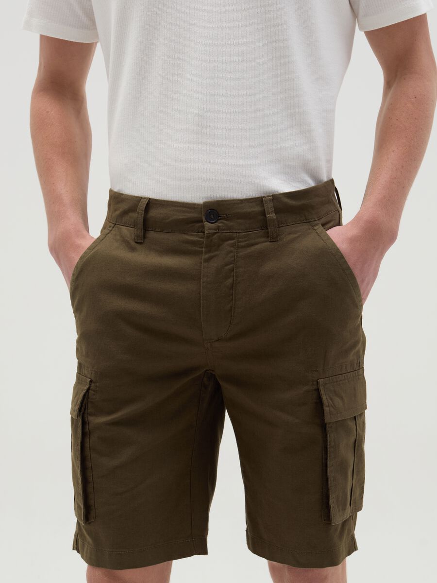 Stretch cotton cargo Bermuda shorts_1