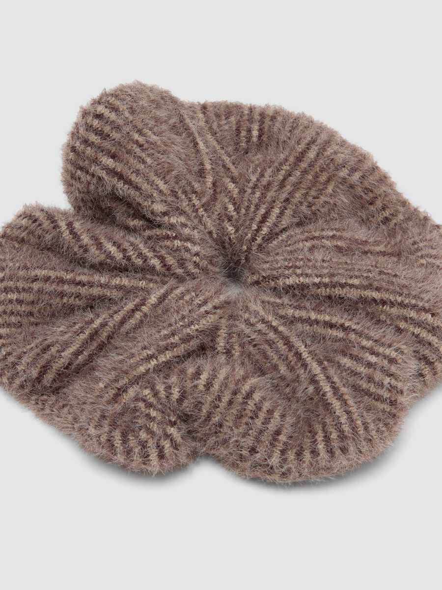 Brown Teddy-Effect Scrunchie_1