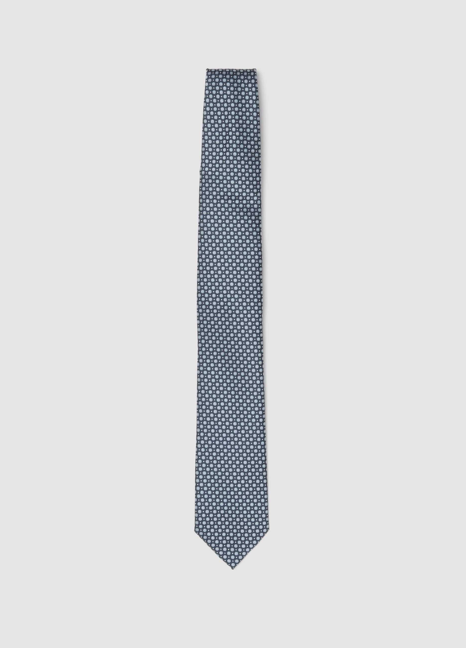 Blue tie with micro-pattern, 7.5 cm blade